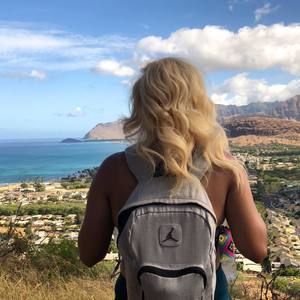 Meet your Posher, Ashley